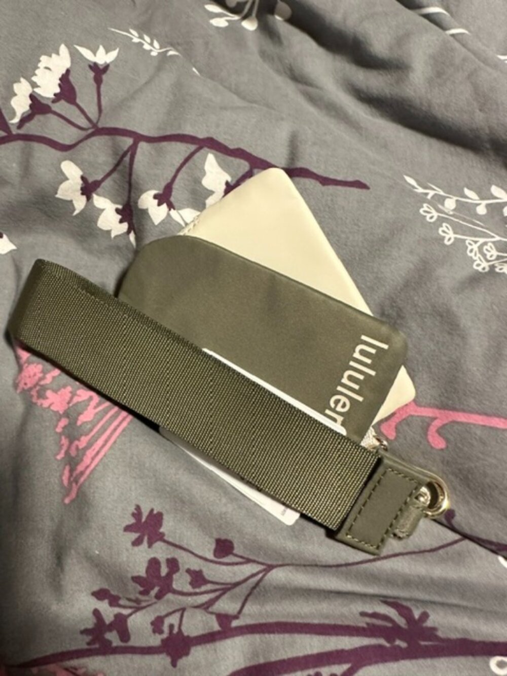 NWT Lululemon dual pouch wristlet
